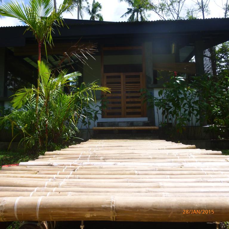 SomeWhere Else Boutique Resort Mambajao Chambre photo