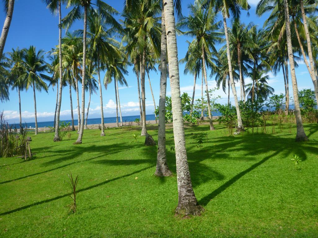 SomeWhere Else Boutique Resort Mambajao Extérieur photo