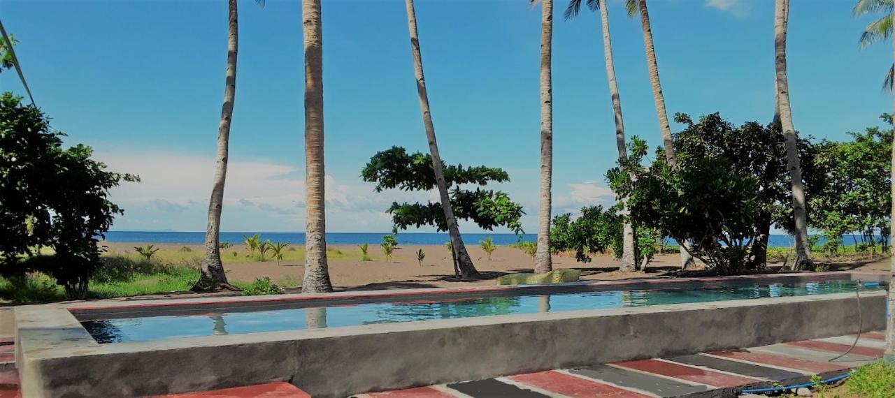 SomeWhere Else Boutique Resort Mambajao Extérieur photo
