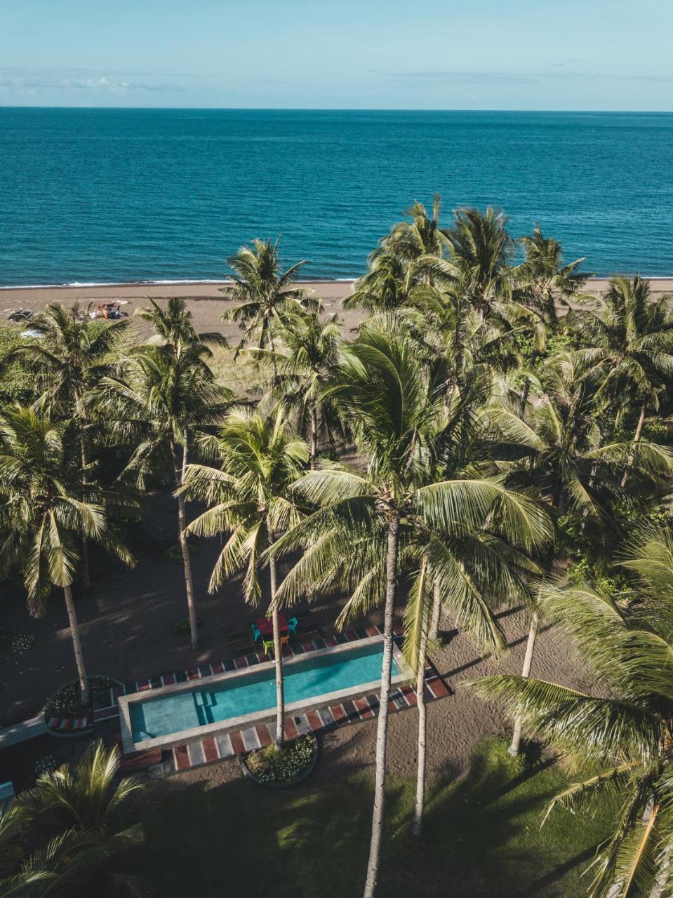 SomeWhere Else Boutique Resort Mambajao Extérieur photo