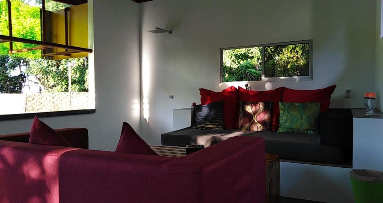 SomeWhere Else Boutique Resort Mambajao Extérieur photo